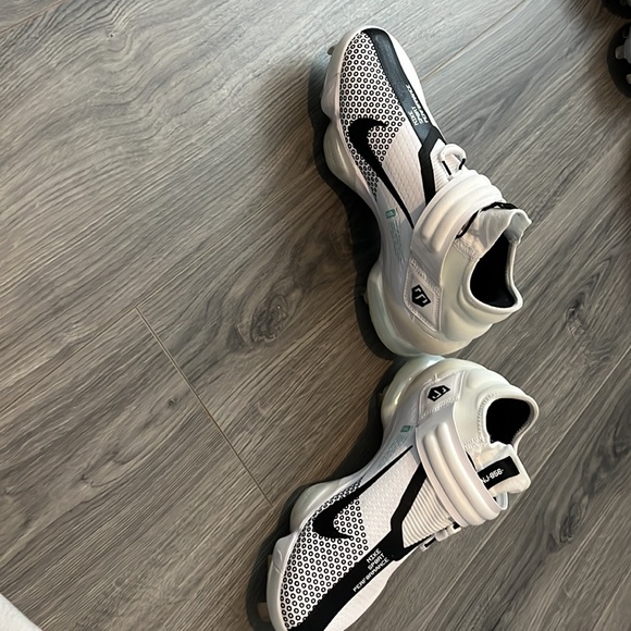 Brand new Nike sport performance Trout 7 MVNJ-856 baseball cleats - Picture 8 of 13